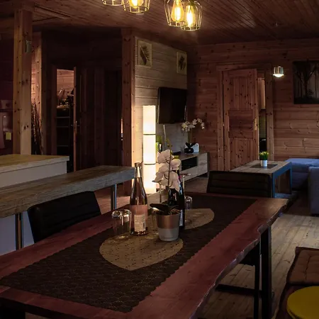 Holzblockhaus, Eifel *