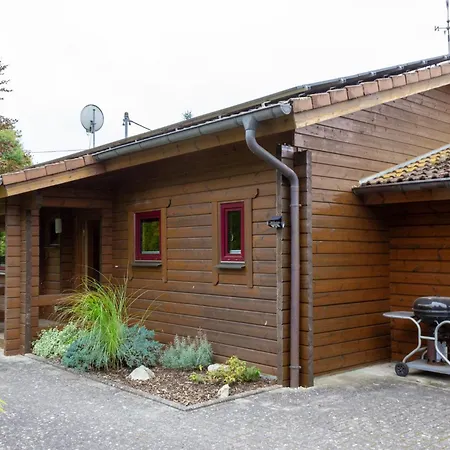 Holiday home Holzblockhaus, Eifel *
